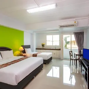 Cw Mansion Hotel 2*