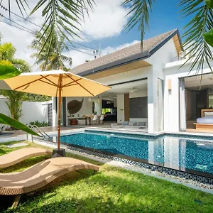 Calypso - Naiyang Phuket