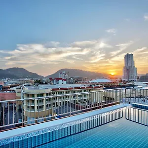 Orchid Resortel Hotel 3*