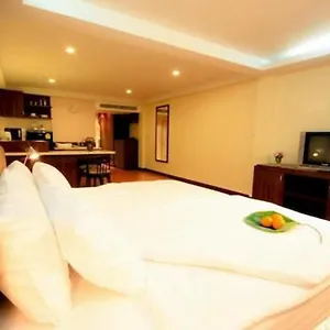Sea View Apartment *
