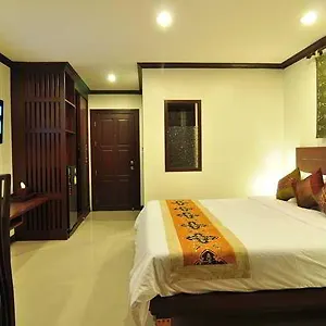 Plern Anda Hotel 3*