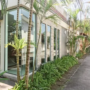 Hotel Cafe'@luv22 Phuket