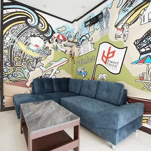 Bedbox Guesthouse And Hostel * Patong