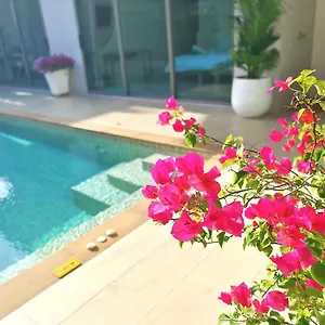 Mimosa 1, Splendid 4 Bedroom Master Ensuite Villa *