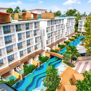 Andaman Embrace Patong, 5*