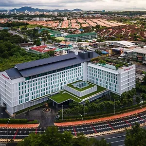 Ramada Plaza By Wyndham Chao Fah