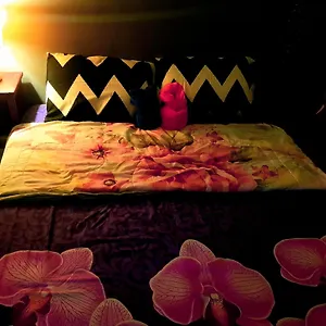 Home&hug Homestay Phuket