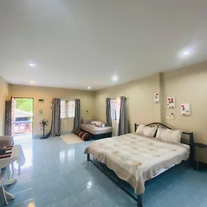 Rustic At Yanui Apartment Phuket