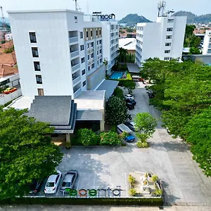 Hotel Recenta Suanluang 4*