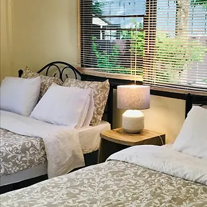Master Bedroom With Private Bathroom And Kitchen Homestay