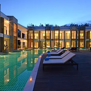 Wanaburi Resort 4*