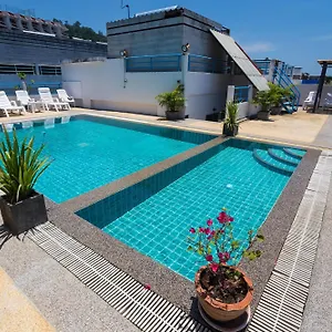 Star House Hotel 3*