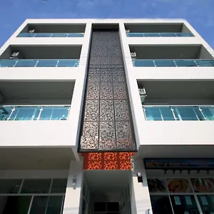 Sea Side 2* Karon