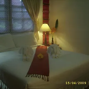 Naiharn Garden Hotel