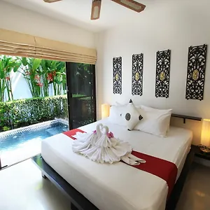 Coconut Grove Boutique Villa Rawai