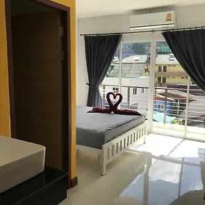 Bedbox Hostel Patong