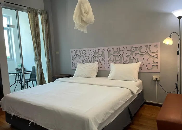 Nawaporn Place Phuket photo