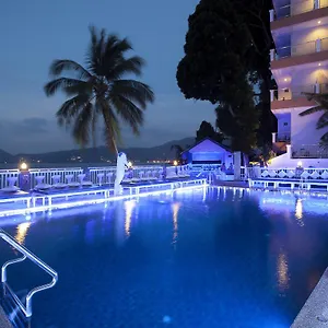 Blue Club & Hotel 4*
