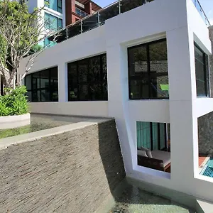 Zenmaya Oceanfront Hotel *
