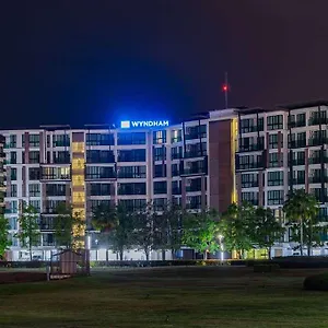 Wyndham Royal Lee