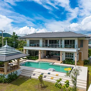 5 Bdr 18 Meter Pool In Laguna Villa