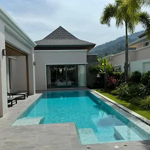 Luxury Breeze With Private Pool & Maid Villa Phuket