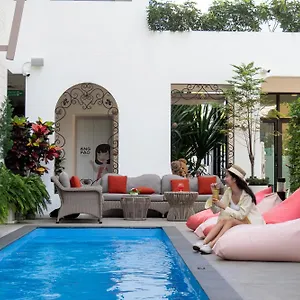 Hotel Ang Pao 4*
