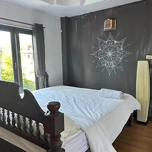 двухэтажный дом в саду с видом на будду 3 комнаты, 2 террасы Holiday home *