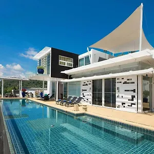 Blue Horizons At The Bay Phuket