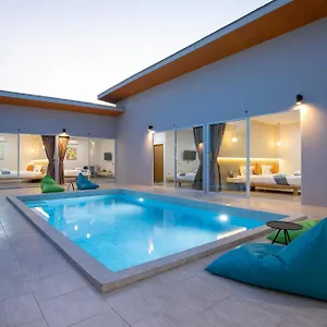 Andaman Sea Pool Access And Phuket