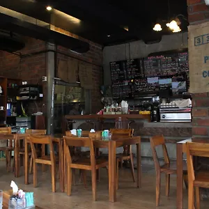 Hotel Coffee Mania House 2*