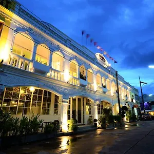 Hotel Baan Phuanda Phuket