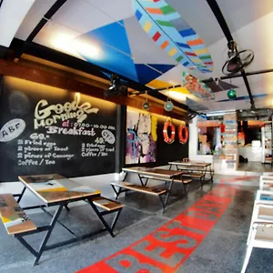 Konukevi Art-c House 2*