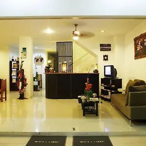 Hotel Baan Oui Phuket