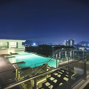 Hotel The Wide Condotel -