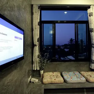 Apartment Be My Guest Hip Phuket
