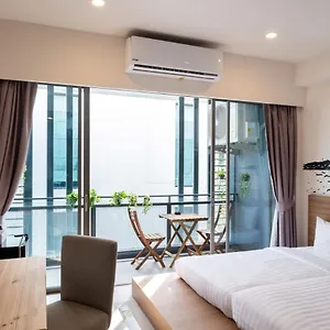 Stay@kata Poshtel *