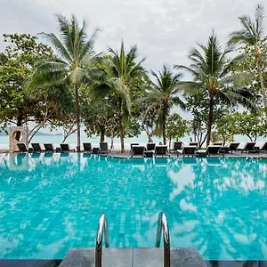 Impiana Beachfront Patong, Phuket אתר נופש Patong