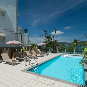 Destinaation Boutique By The Sea Hotel Patong